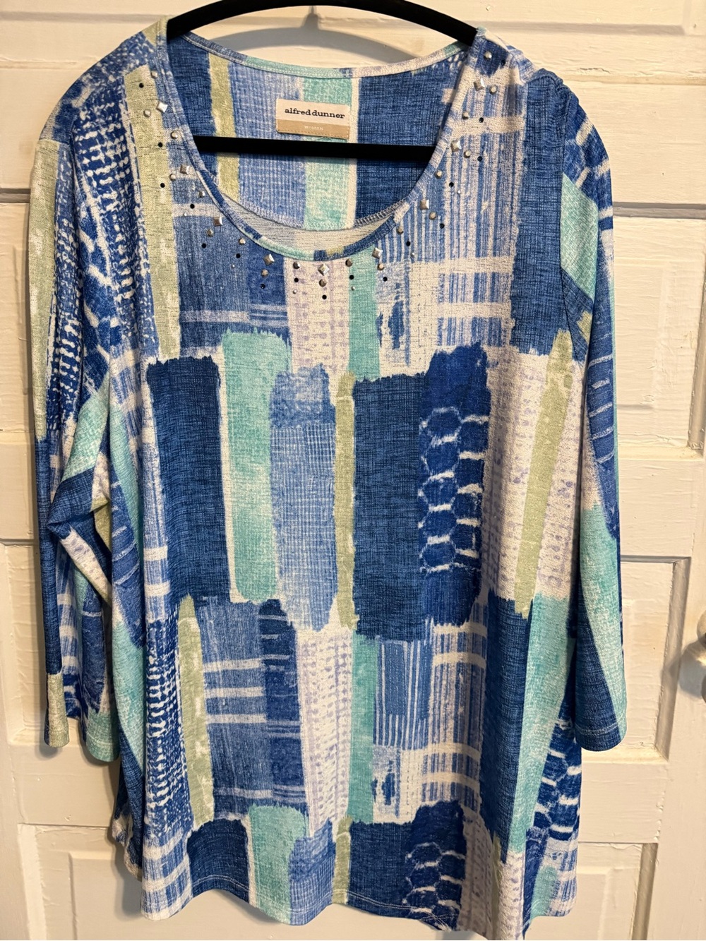 Alfred Dunner Blue and Aqua Abstract Print Scoop Neck Tunic, Never worn